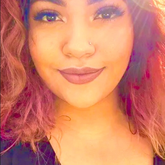 💝 VELVET MOUSSE LIP COLOR 💝 - Picture 4 of 5